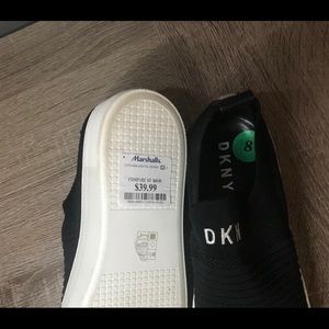 DKNY Sneakers